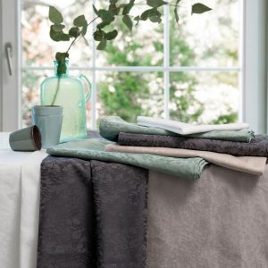 Marble – Tischdecke von Pichler – mit Fleckschutz