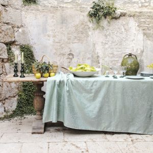 MILLE GUIPURES JADE – Tischdecke von Garnier Thiebaut