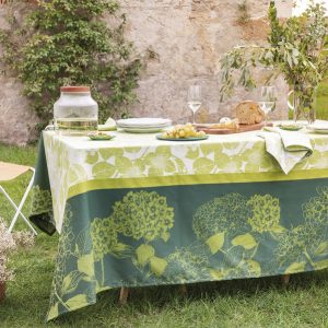 MILLE HORTENSIAS VERT – Tischdecke von Garnier Thiebaut
