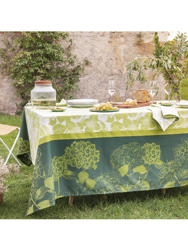 MILLE HORTENSIAS VERT – Tischdecke von Garnier Thiebaut